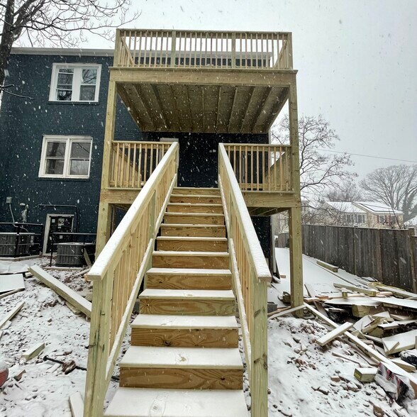 Building Photo - 273 56th Pl NE