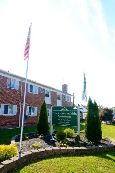 Building Photo - The Arbors on Main Apartments