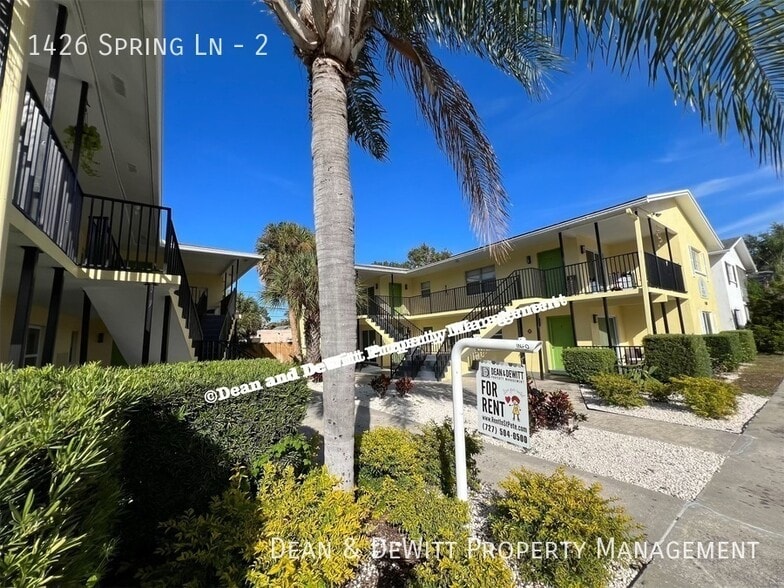 Building Photo - 2 Bed/2 Bath - Unit 2