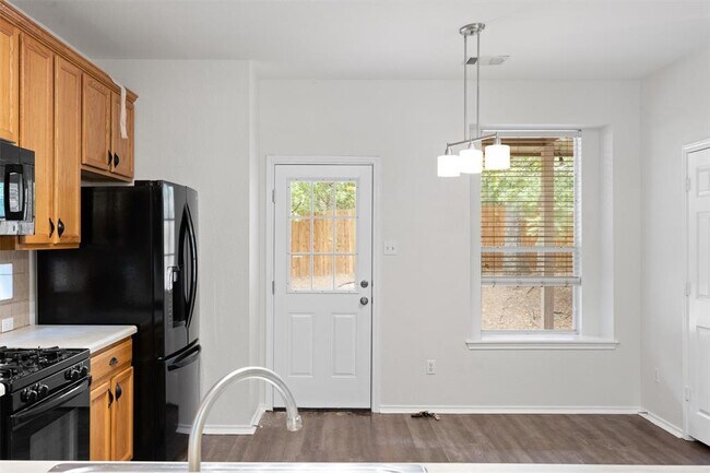 Building Photo - 8504 Winterstein Dr