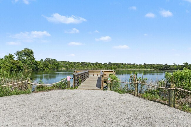Building Photo - 296 Blue Haw Dr