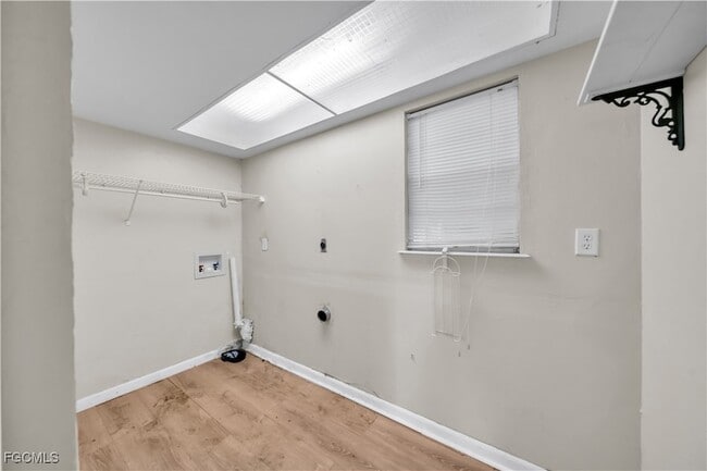 Building Photo - 2313 Hamilton Ave