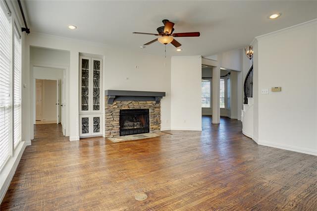 Building Photo - 1307 Normandy Dr