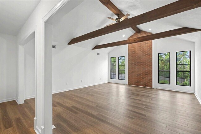 Building Photo - 2464 Elfinwing Ln