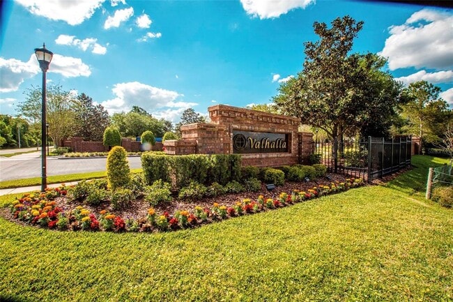 Building Photo - 4815 Pond Ridge Dr