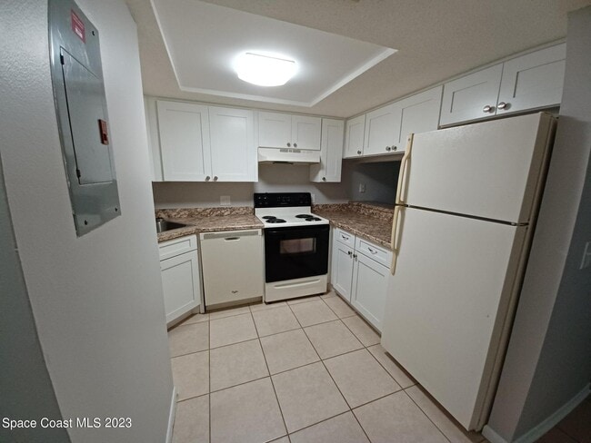 Building Photo - 1698 Sunny Brook Ln