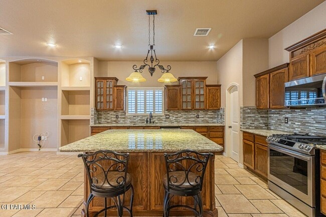 Building Photo - 3849 Tierra Campa Dr