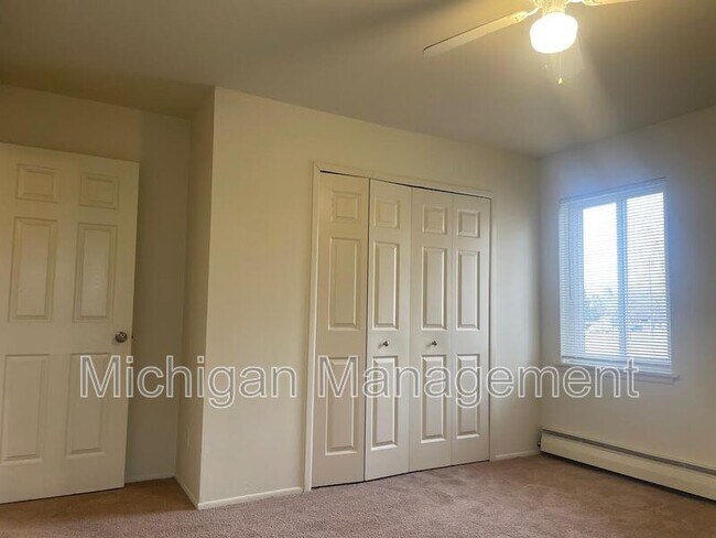 Building Photo - 59425 10 Mile Rd