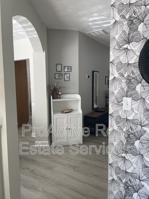 Building Photo - 5268 Pirata Pl