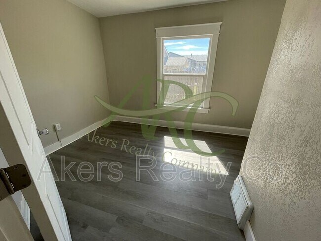 Building Photo - 1404 Beulah Ave