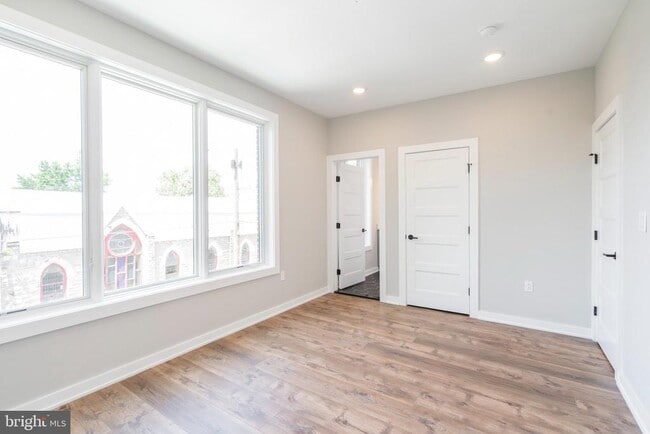 Building Photo - 435 N 35th St