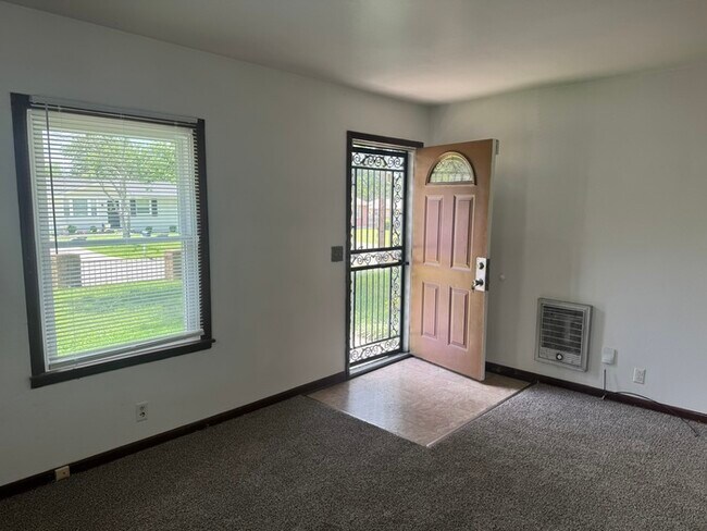 Building Photo - 3828 Boatner Dr