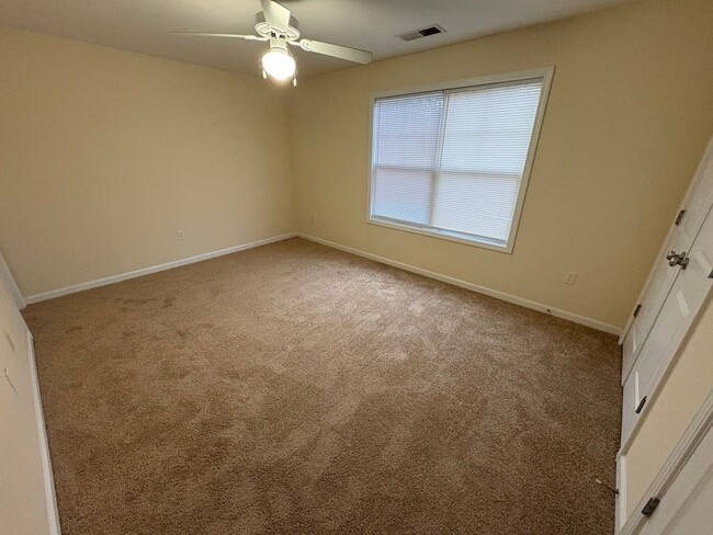 Building Photo - PRE-LEASING FOR AUGUST 2026!