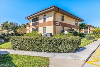 Building Photo - 6150 Whiskey Creek Dr