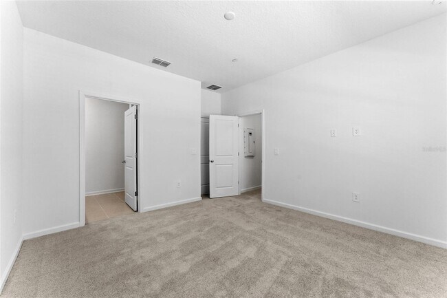Building Photo - 2301 White Buffalo St