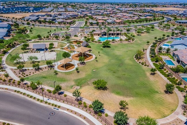 Building Photo - Gated Community Amazing ameneties