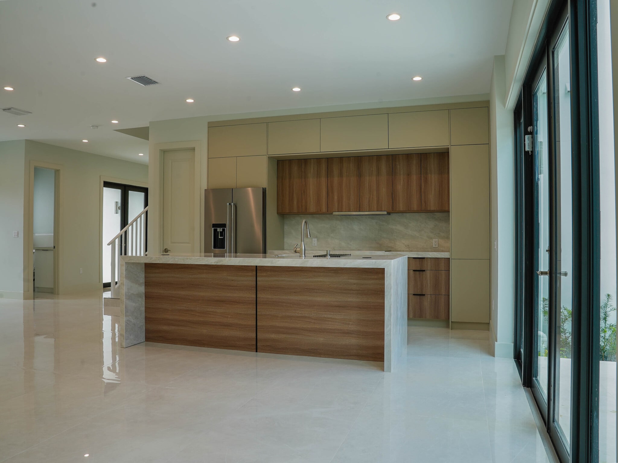 Building Photo - 6500 SW 84th St