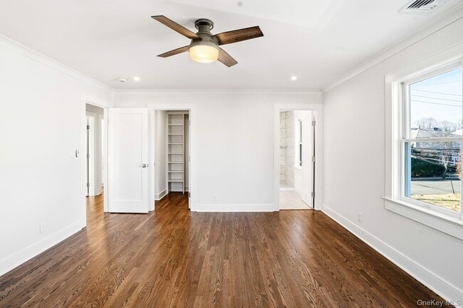 Building Photo - 71 Henry Ave