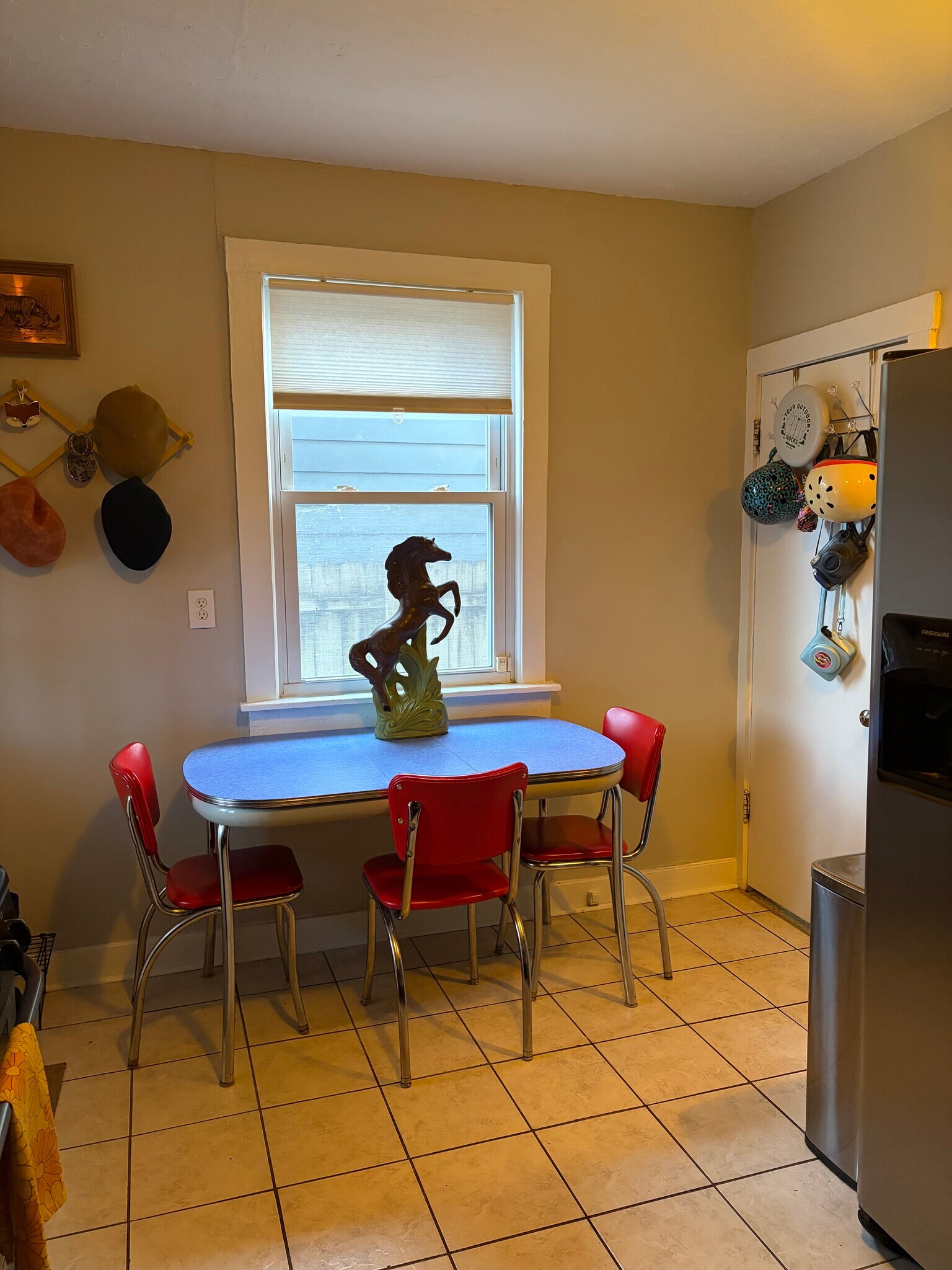 Kitchen - 2580 Deming Ave