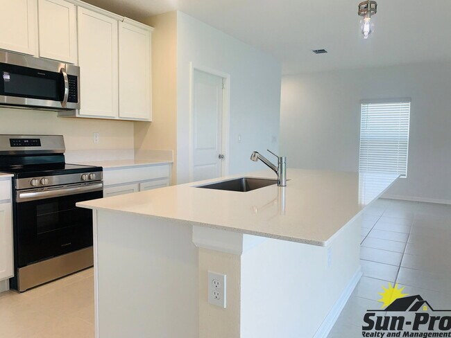Building Photo - 1102 Belle Isle Ln