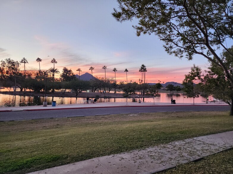 Sunset from front door. - 5050 N 81st St