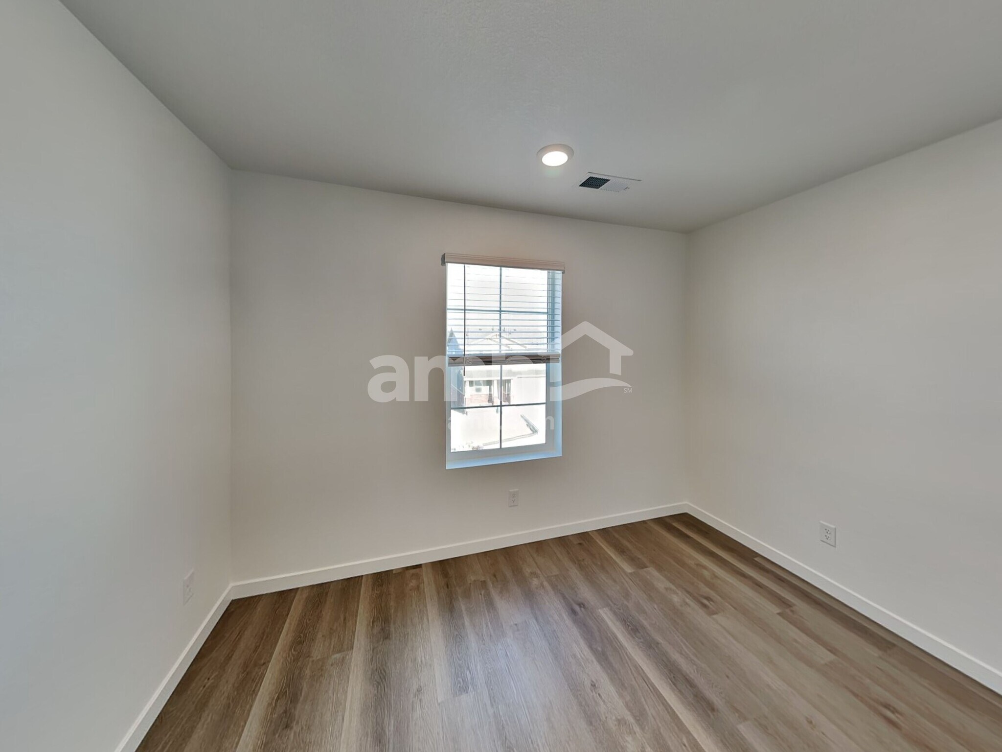 Building Photo - 26143 E Calhoun Pl