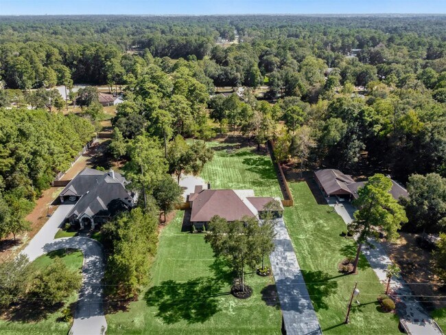 Building Photo - 19502 Balsas Dr