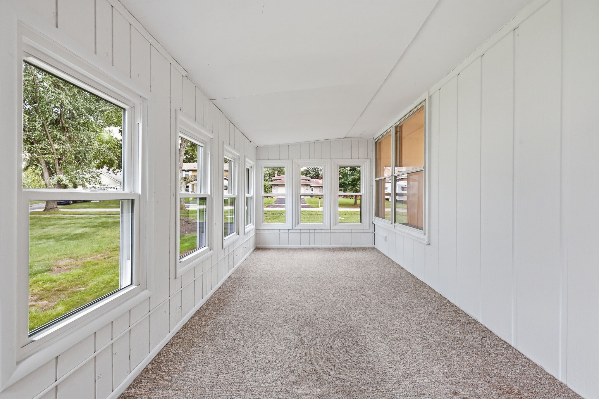 Building Photo - 849 Pear Tree Ln