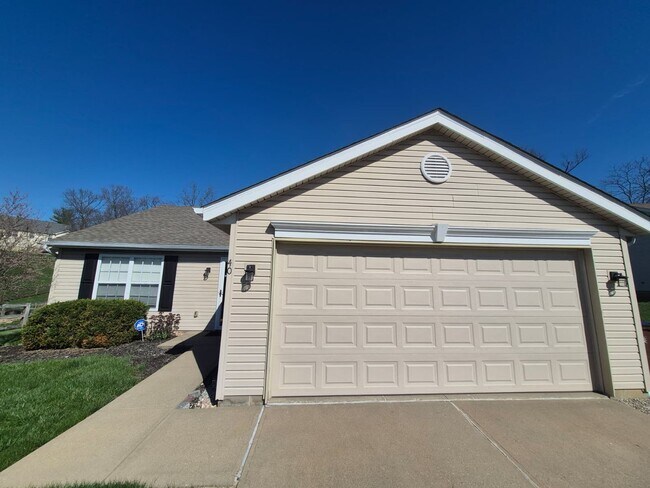 Building Photo - 40 Nicole Dr