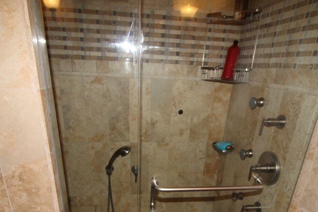 Building Photo - 195 N Harbor Dr