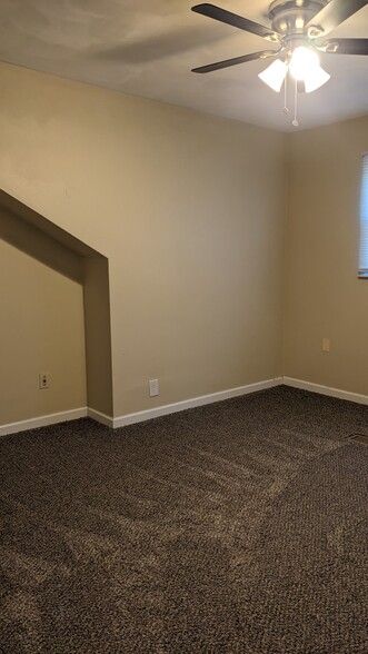 Building Photo - 303 E Adams St