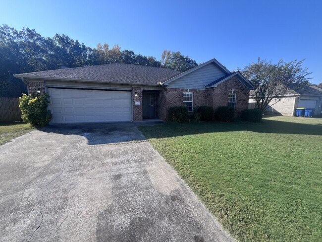 Building Photo - 54 W Plaza Blvd