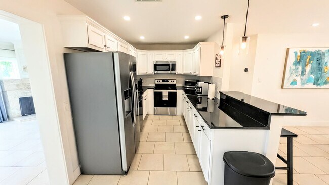 Building Photo - 4515 Spahn St