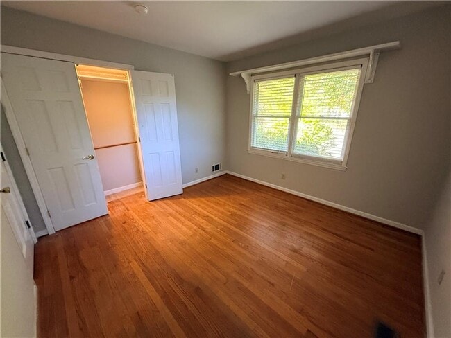 Building Photo - 1351 Old Johnson Ferry Rd NE