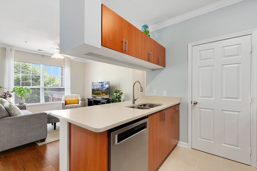 Building Photo - 19625 Galway Bay Cir