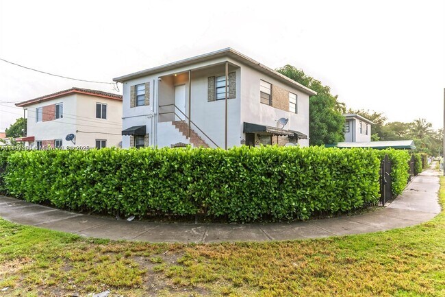 Building Photo - 1071 NW 34th St