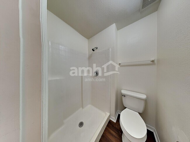 Building Photo - 5514 Ortega Park Blvd