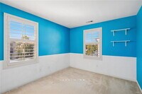 Building Photo - 93 Keepsake