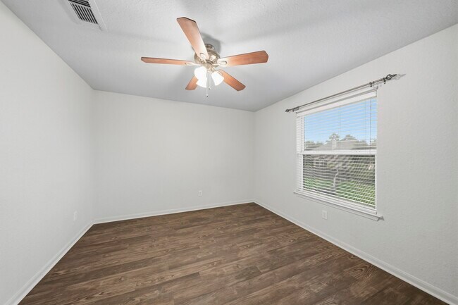 Building Photo - 3039 Orange St
