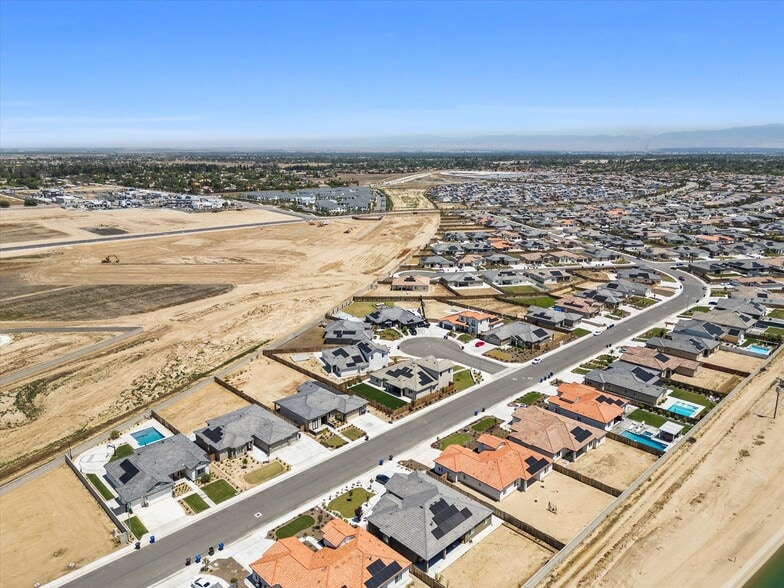Building Photo - 815 Gilsum Ct