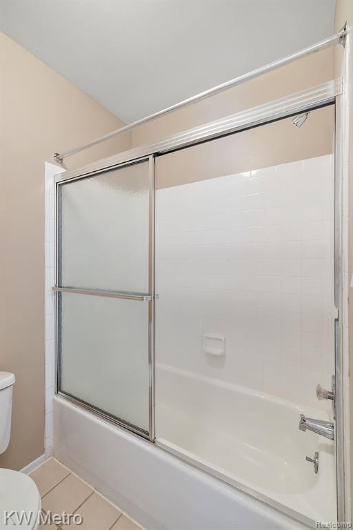 Building Photo - 5652 Drake Hollow Dr E