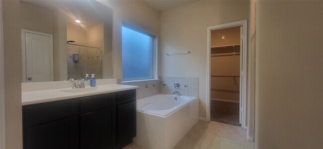 Building Photo - 4411 Polo Grounds Ct