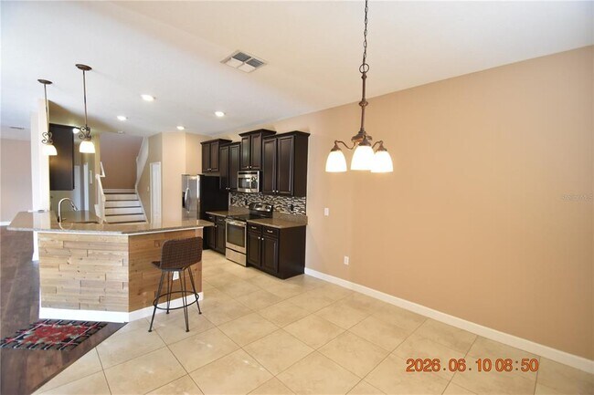 Building Photo - 20019 Date Palm Way
