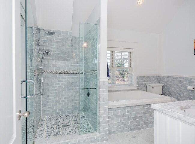 Building Photo - 29 South St