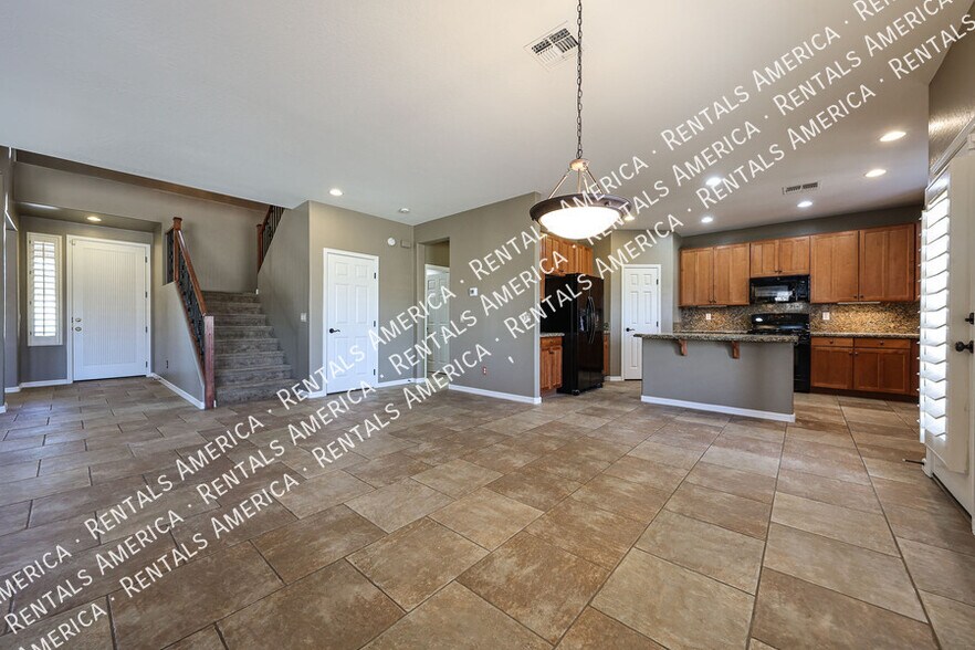 Building Photo - 26462 N 165th Dr