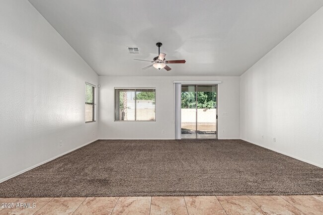 Building Photo - 7341 N 72nd Ave