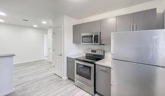 Building Photo - 701 Campbell St