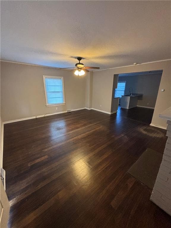 Building Photo - 13 Highland St