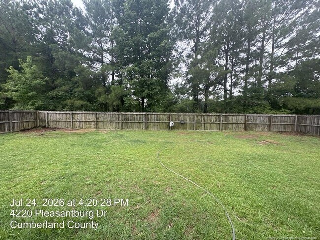 Building Photo - 4220 Pleasantburg Dr