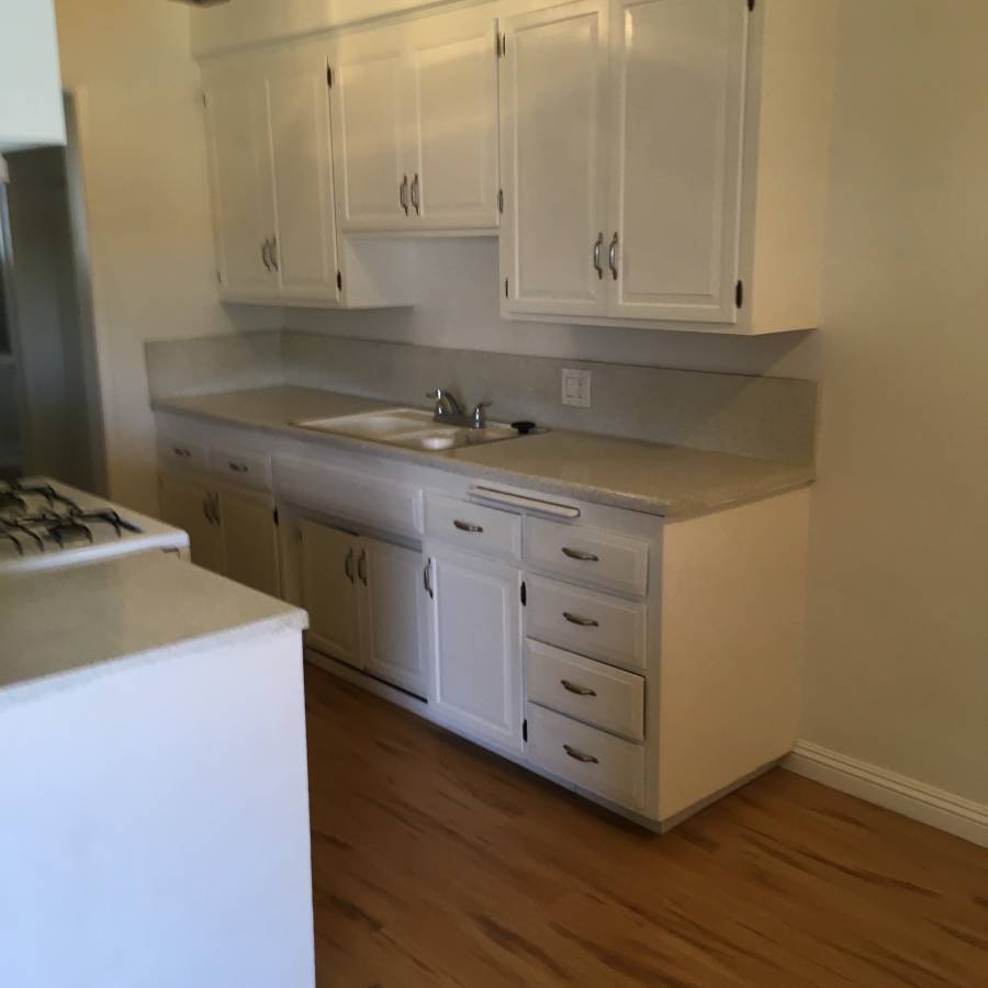 Building Photo - 816 W Colorado Blvd